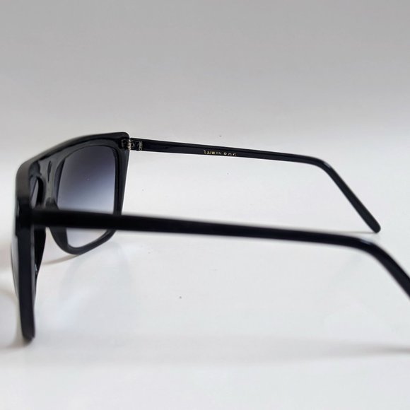 NWT Vintage 80's Plastic Lady Fashion Sunglasses (S.Black) - Picture 2 of 6